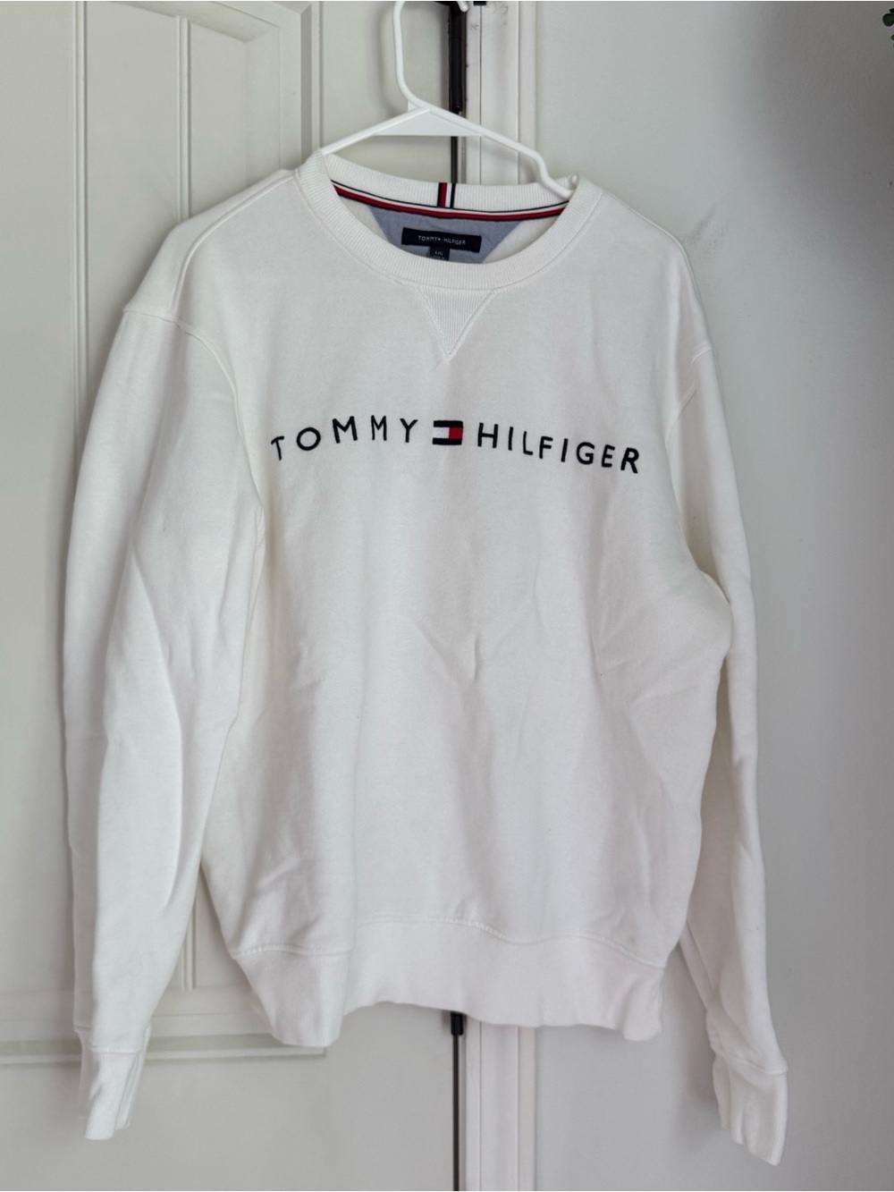 Tommy Hilfiger White Crewneck Sweatshirt with Logo